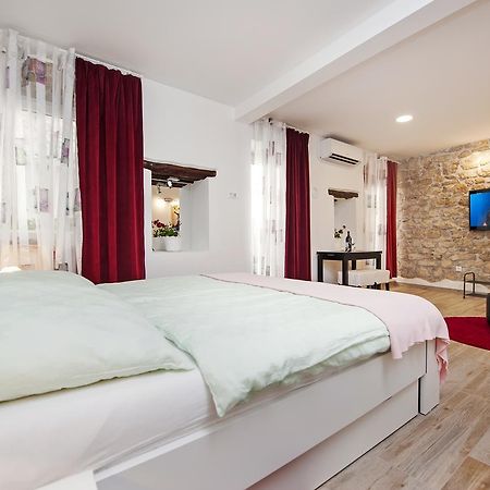 La Svalba Rooms & Studios Rovinj Ngoại thất bức ảnh